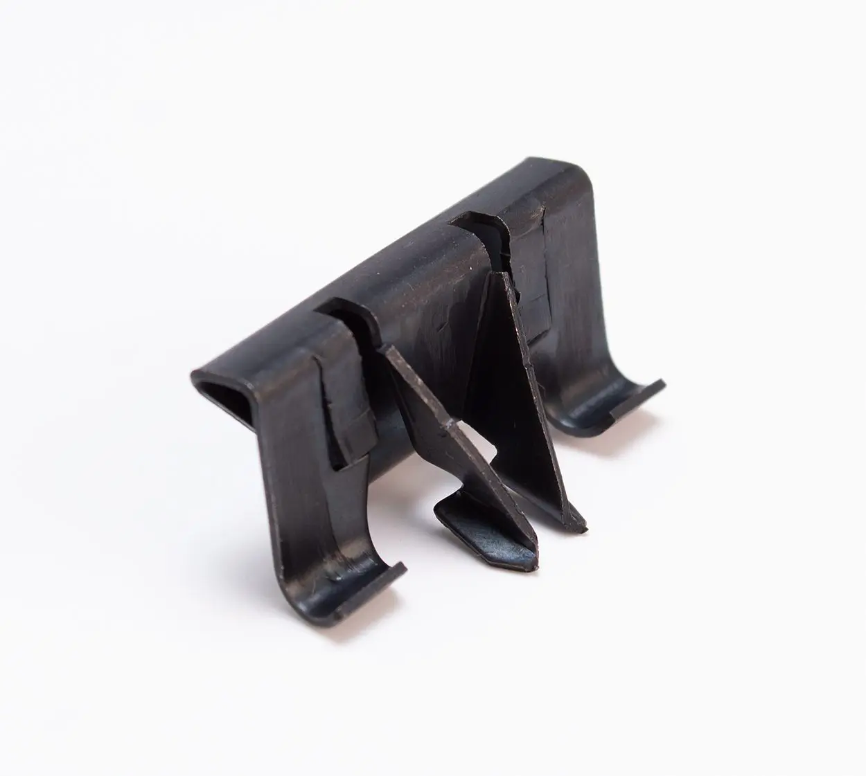1967-1969 Chevrolet|Pontiac Camaro|Impala|Biscayne|Caprice|Firebird Rear Convertible Pinchweld Molding Clip-CHQW-182