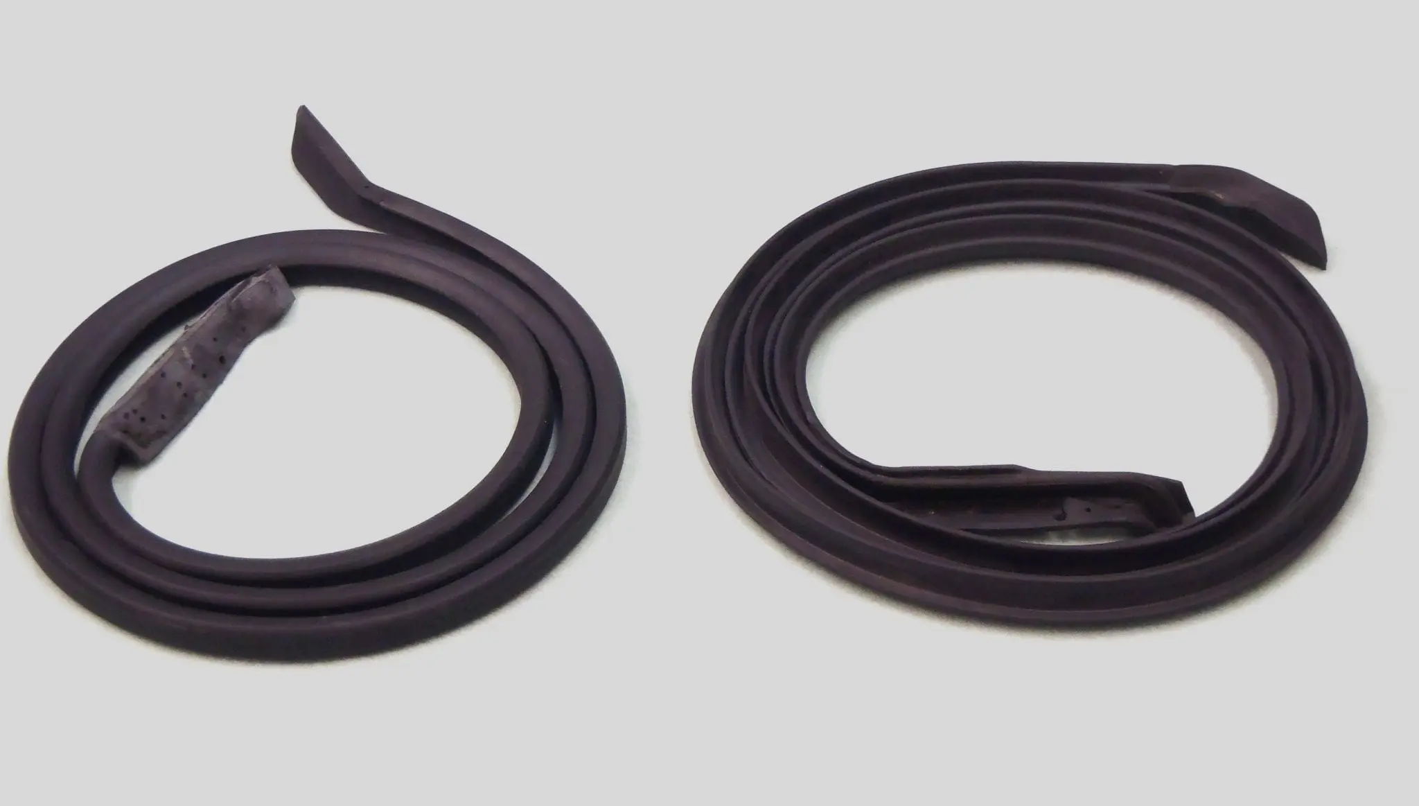 Ford Mustang Door Seal Kit.jpg