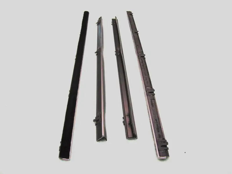 Jeep Commando Quarter Window Beltline Kit.jpg