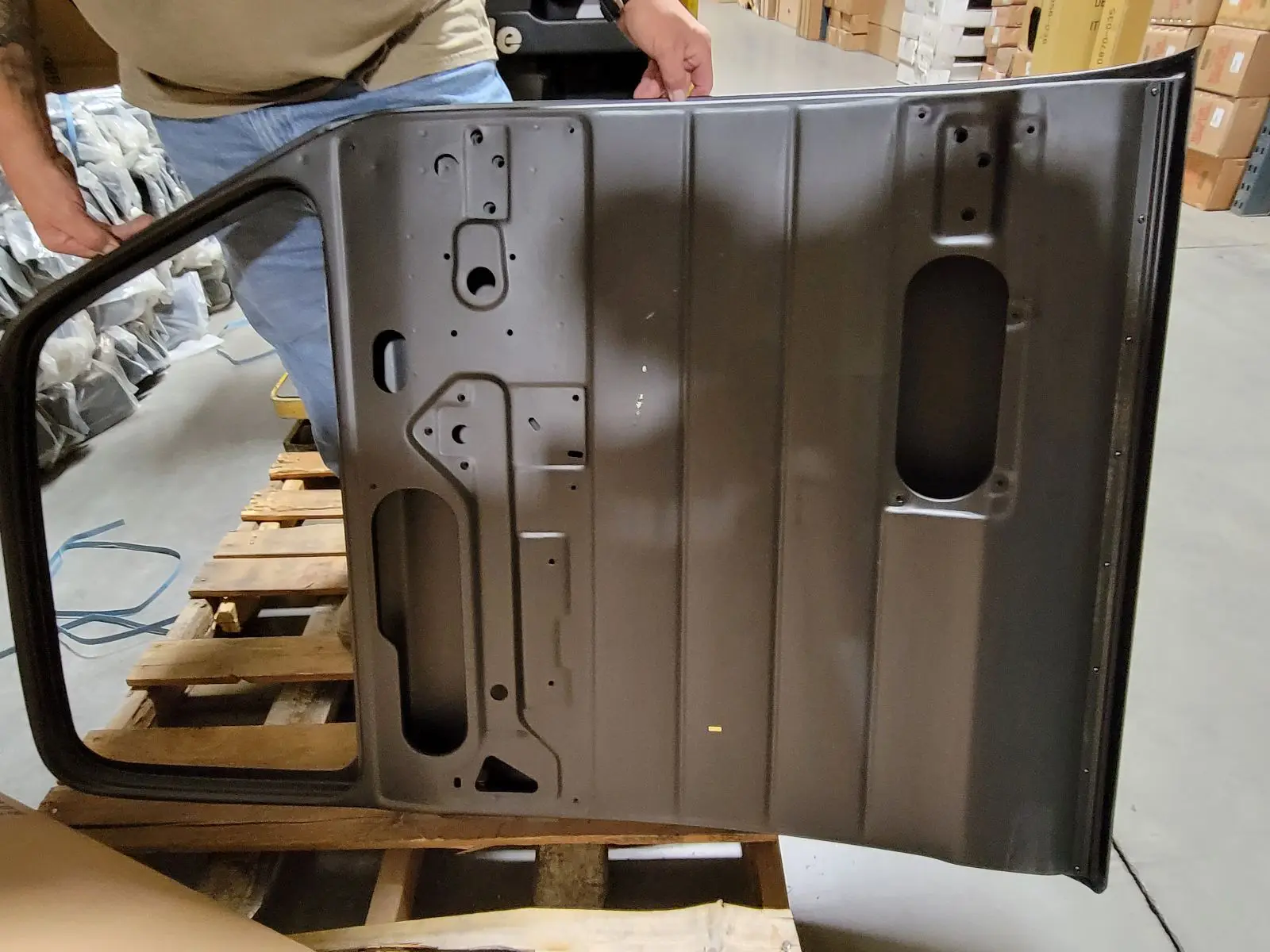 1947-1951 Chevy/GMC Pickup Door Shell, Driver Side - Image 2